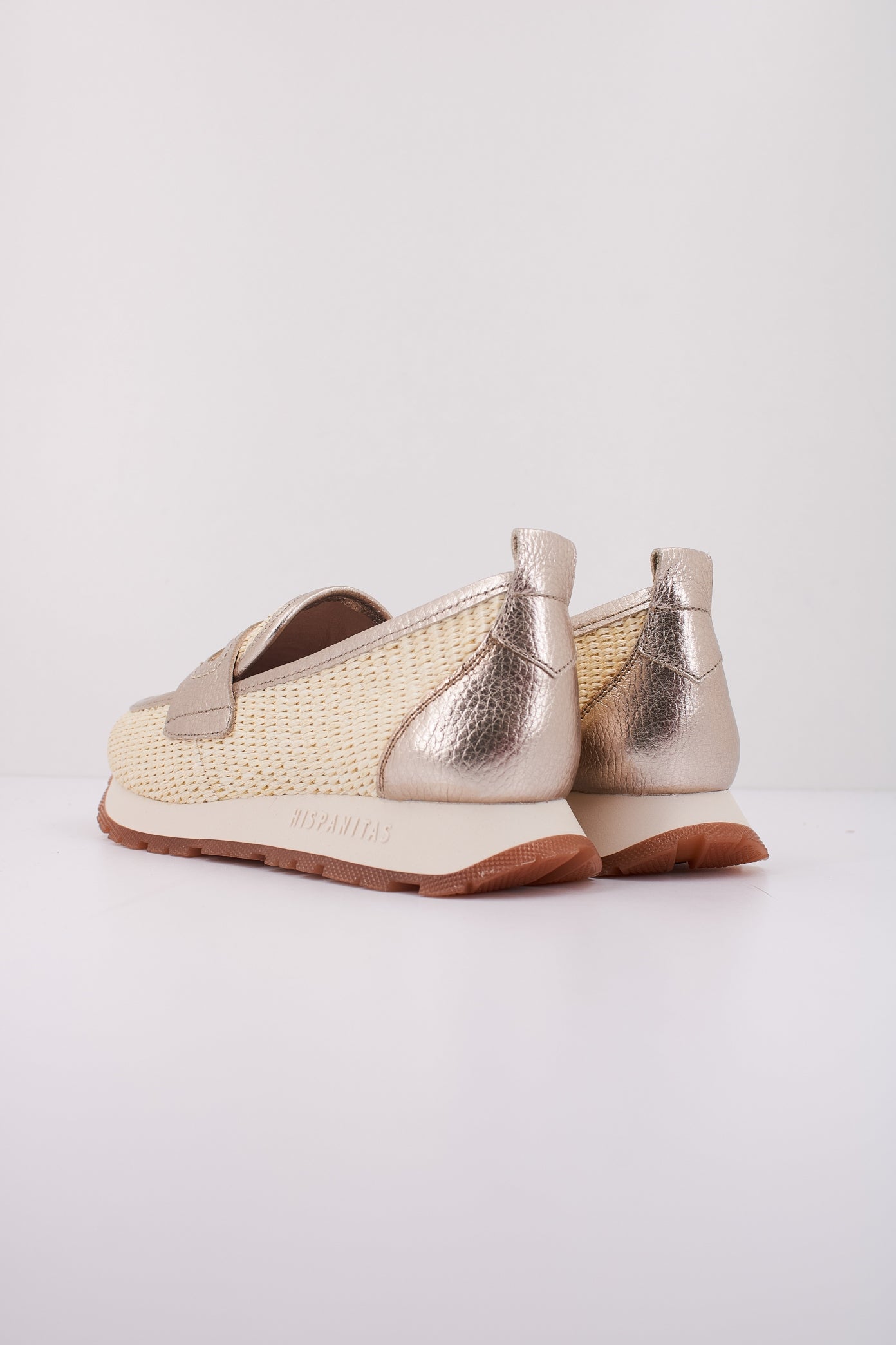 HISPANITAS RHV en color LATTE  (4)