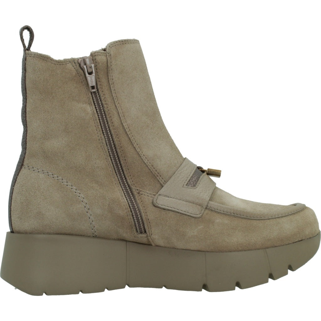 HISPANITAS HI MONTANA en color MARRON  (4)