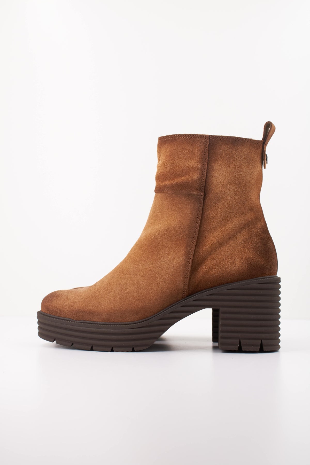 PORRONET PO BOTIN CHOPO  en color CUERO  (1)