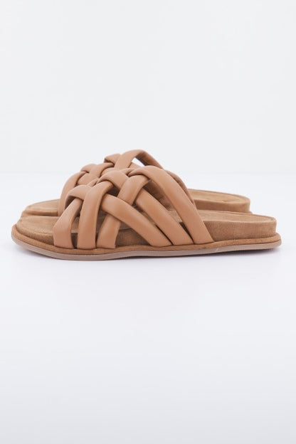 INUOVO I  en color TAN  (1)