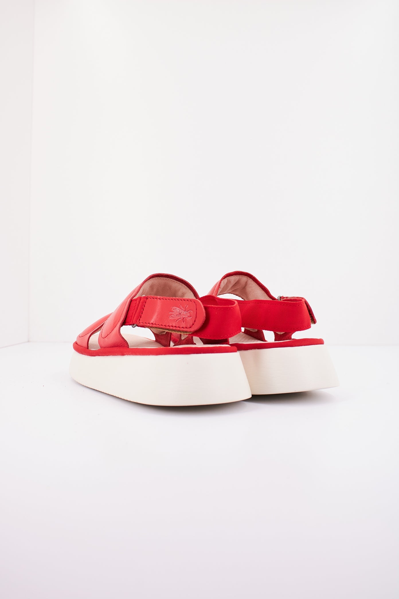 FLY LONDON CRAW en color RED  (3)