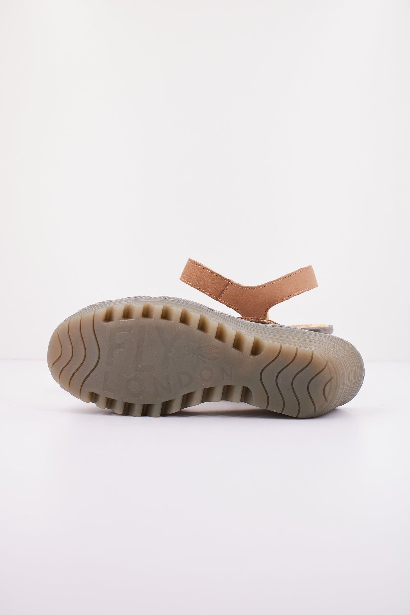 FLY LONDON YAZI en color TAUPE  (4)