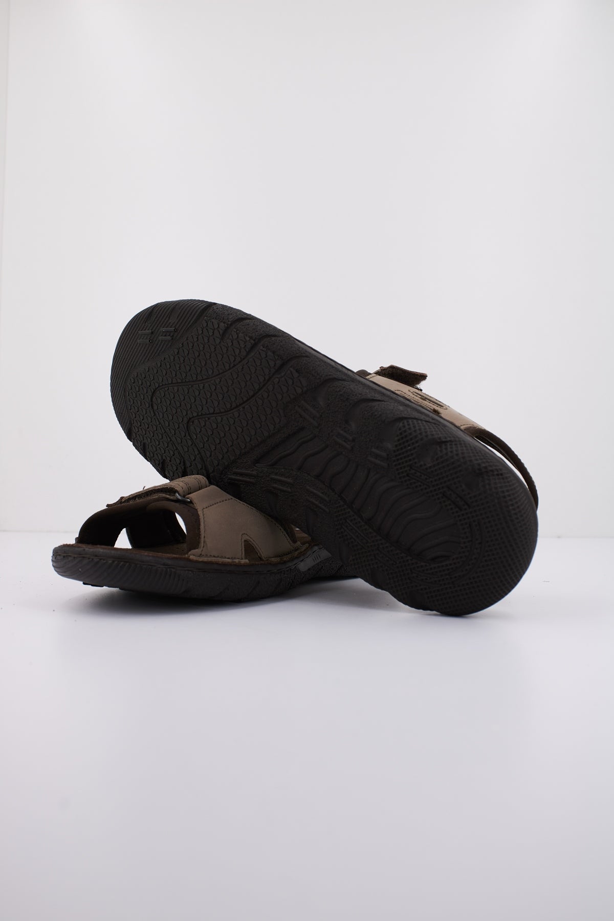 FLUCHOS F en color TAUPE MARR  (4)