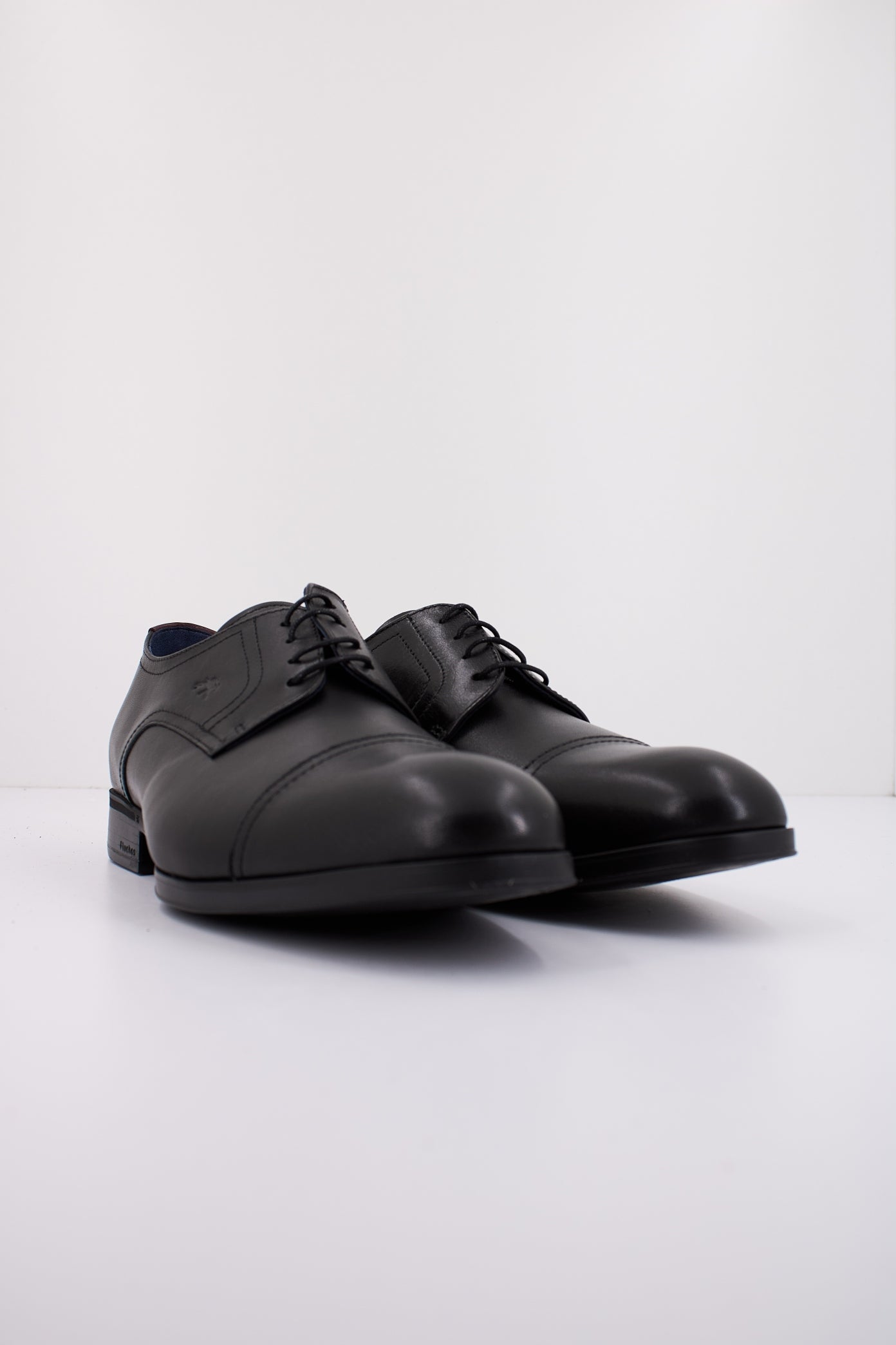 FLUCHOS F en color NEGRO  (2)
