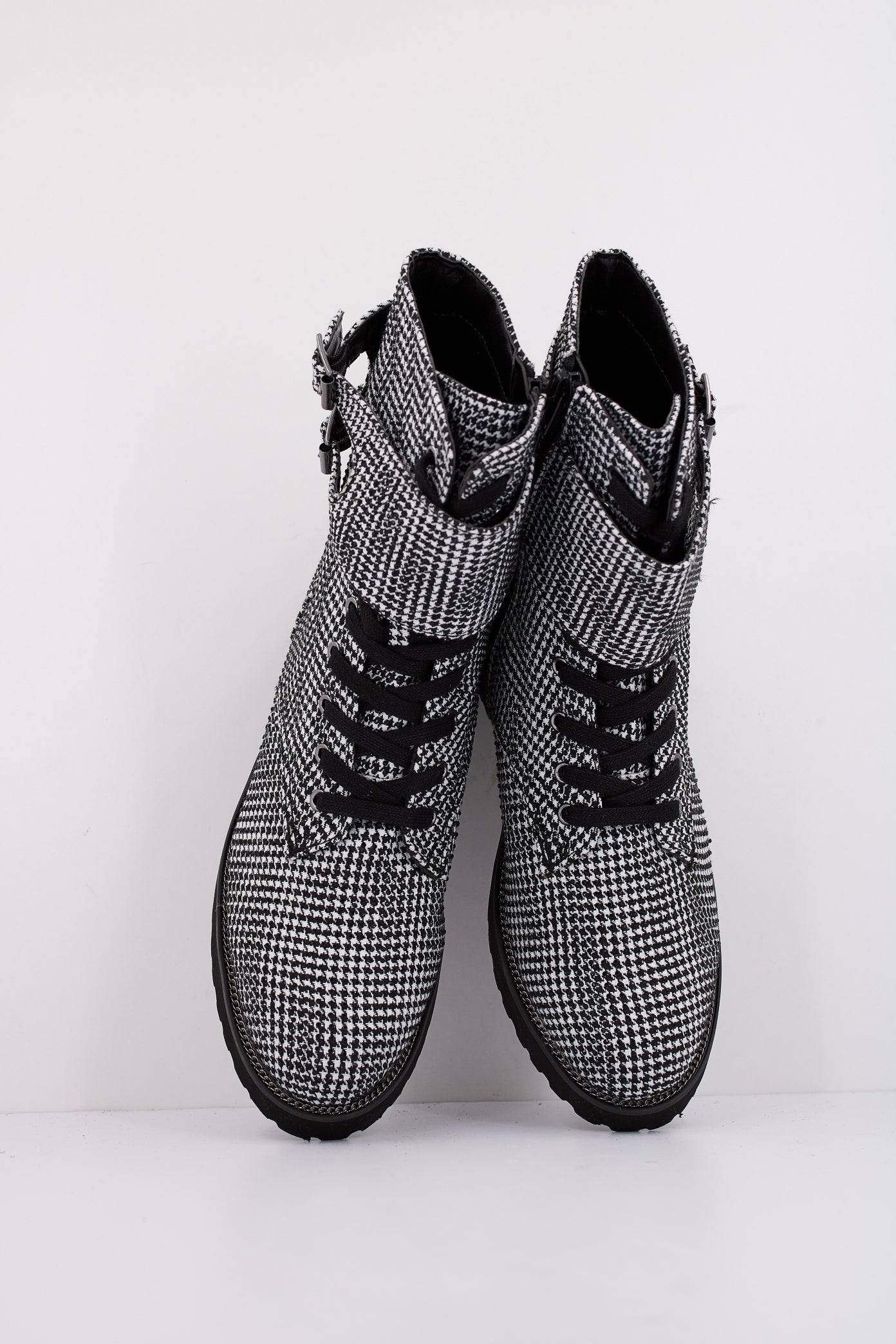 LA STRADA  en color BLACK  (3)