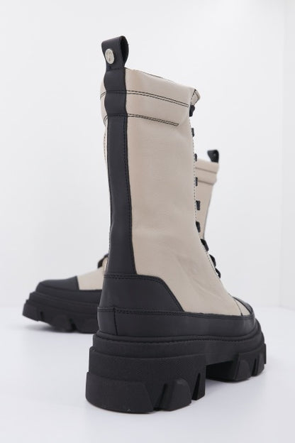 YELLOW FICTION en color NEGMONEDA  (3)