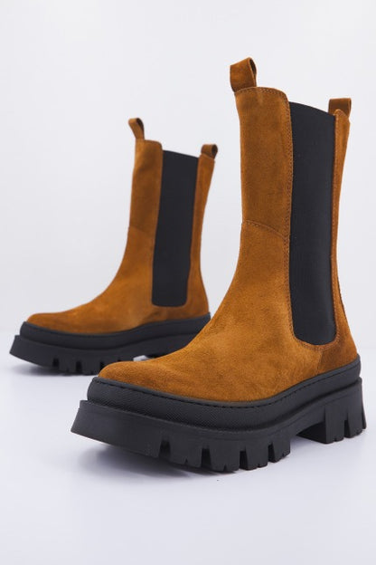 YELLOW RANGE en color CUERO  (2)