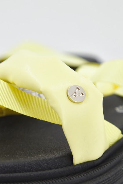 YELLOW DAYTONA en color AMARILLO  (3)