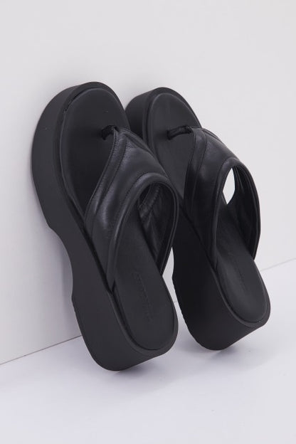 YELLOW DIANA en color NEGRO  (3)