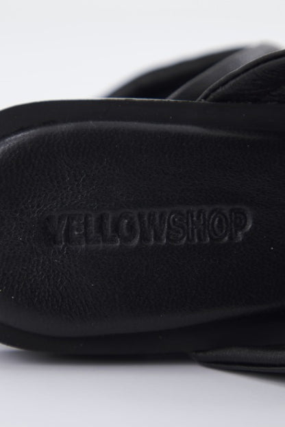 YELLOW OXFORD en color NEGRO  (4)