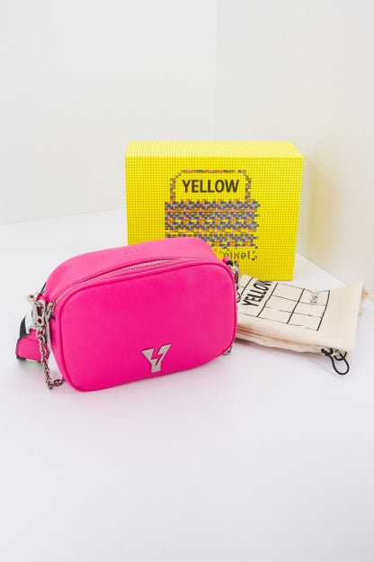 YELLOW PIXEL en color FUCHSIA  (4)