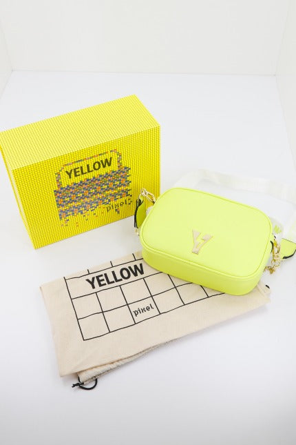 YELLOW PIXEL en color GREEN  (4)