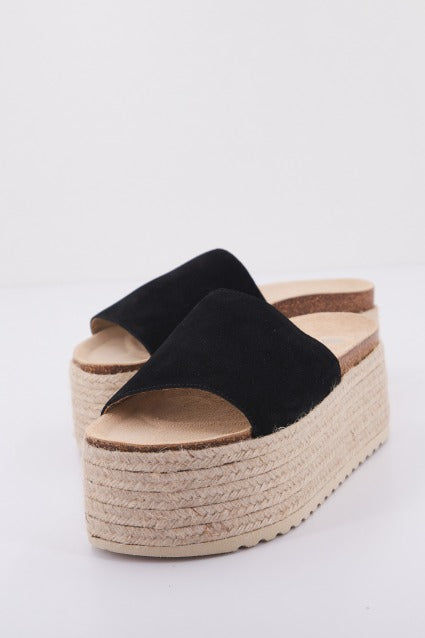 YELLOW YU XL en color NEGRO  (2)