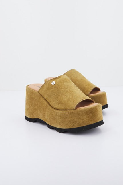 YELLOW CHARLOTTE en color KAKI  (1)