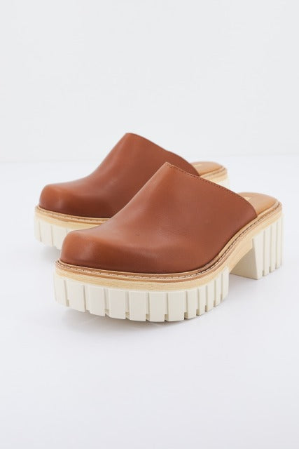 YELLOW LENA en color CUERO  (1)