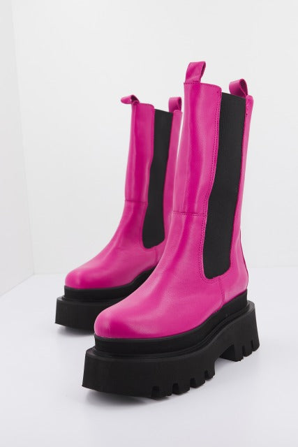 YELLOW  CLEVELAND en color MAGENTA  (2)