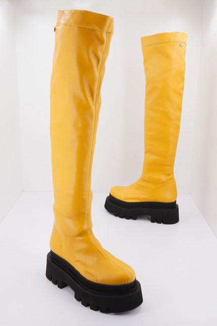 YELLOW  FINN en color BANANA  (1)