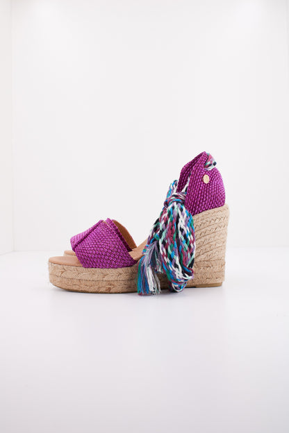 YELLOW AIDA en color MAGENTA  (1)