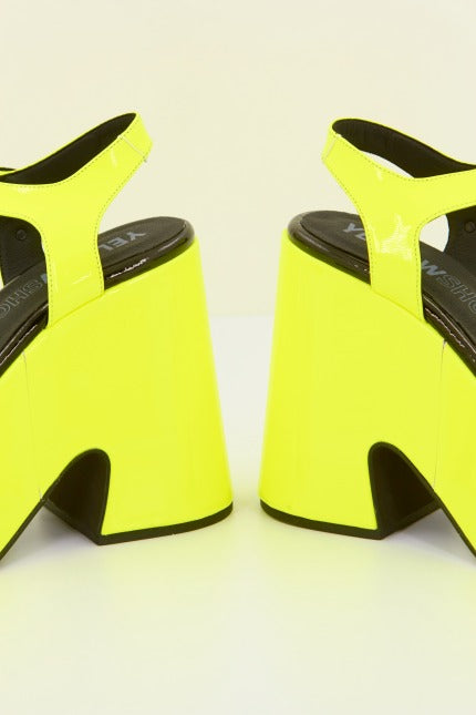 YELLOW PARACETAMOLO en color AMARILLO  (1)