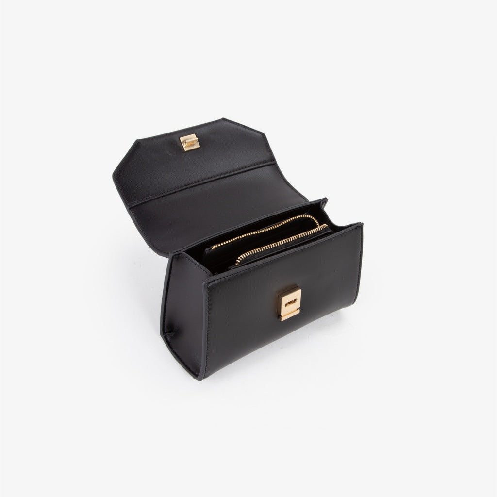 VALENTINO BAGS VBSE en color NERO  (4)