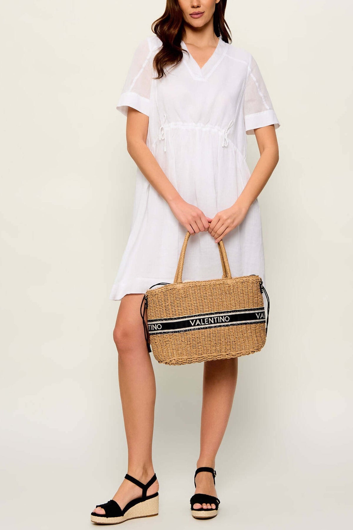 VALENTINO BAGS VBGAL en color NRLNRO  (1)