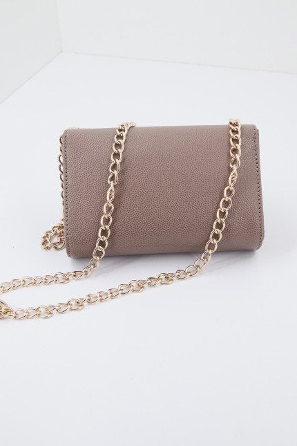 VALENTINO BAGS DIVINA en color TAUPE  (3)