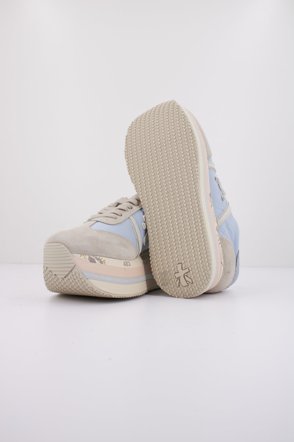 PREMIATA BETH  en color   (4)