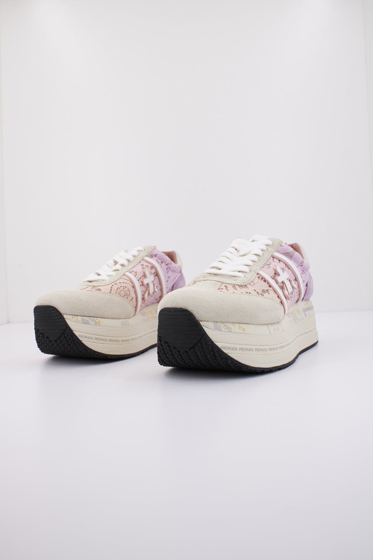 PREMIATA BETH  en color   (2)