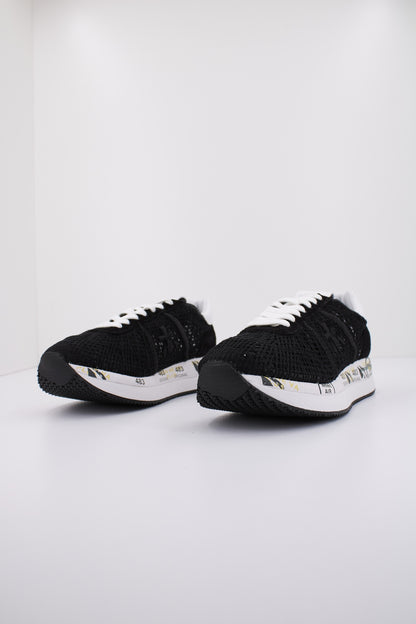 PREMIATA CONNY  en color   (2)