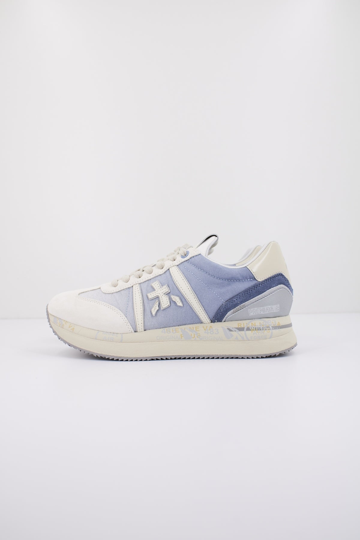 PREMIATA CONNY en color   (1)