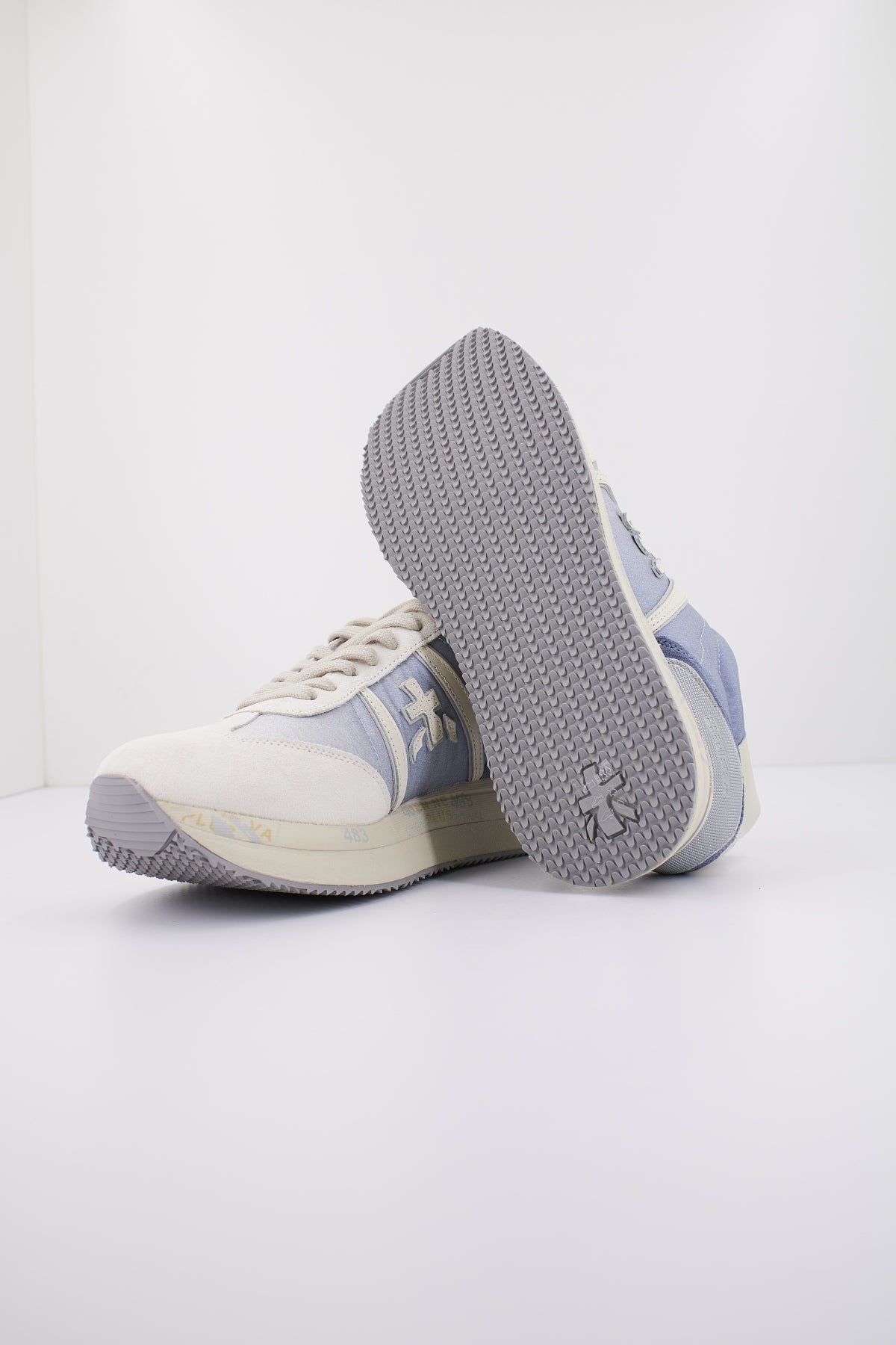 PREMIATA CONNY en color   (4)