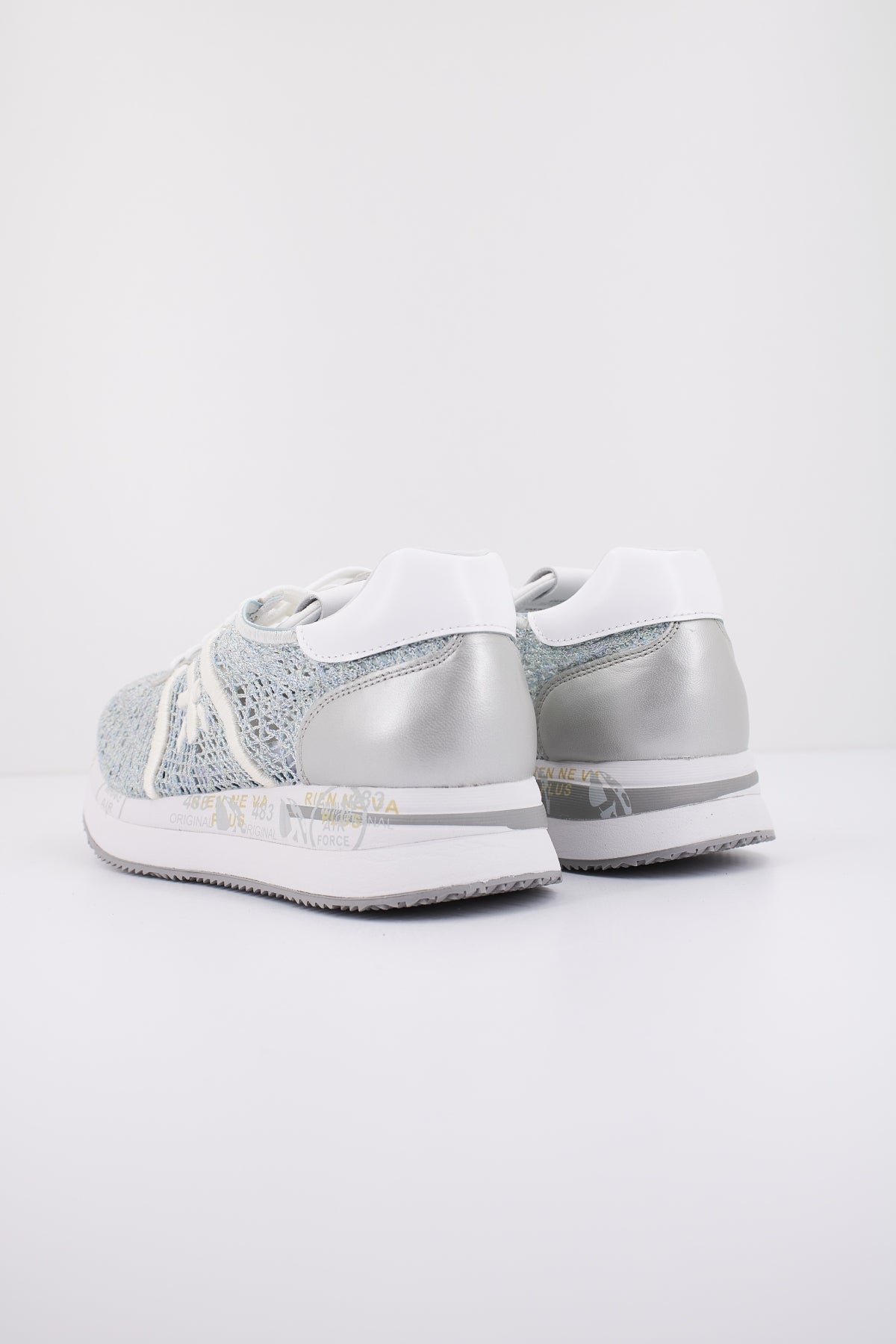 PREMIATA CONNY en color   (3)