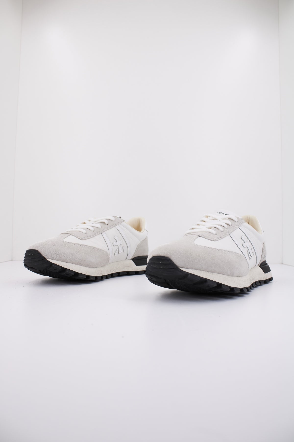 PREMIATA JOHNLOW  en color   (2)
