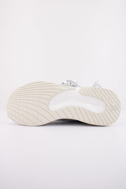 PREMIATA MOERUND en color   (4)