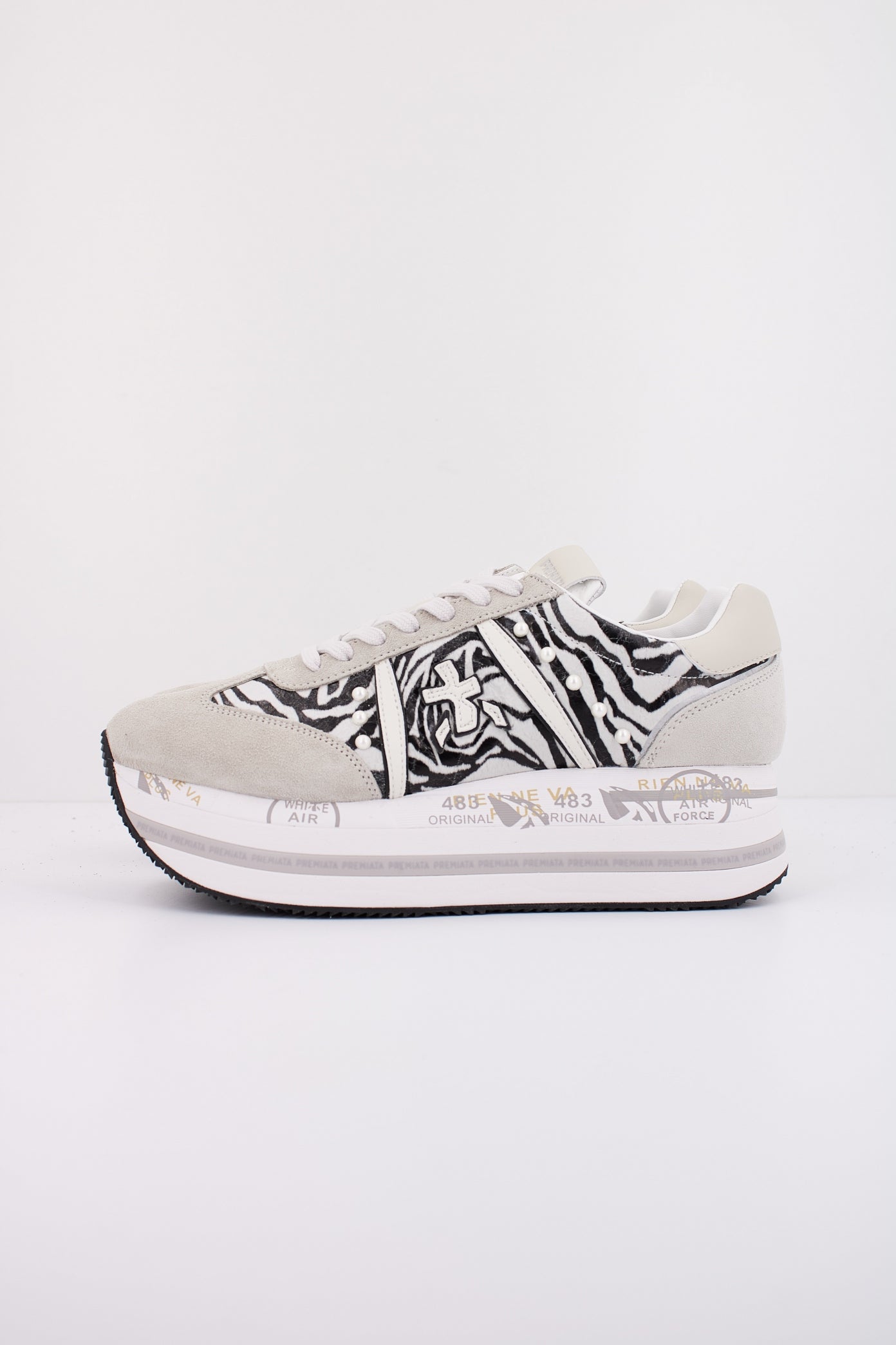 PREMIATA BETH   en color   (1)