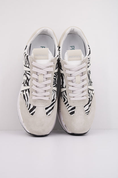 PREMIATA BETH   en color   (3)