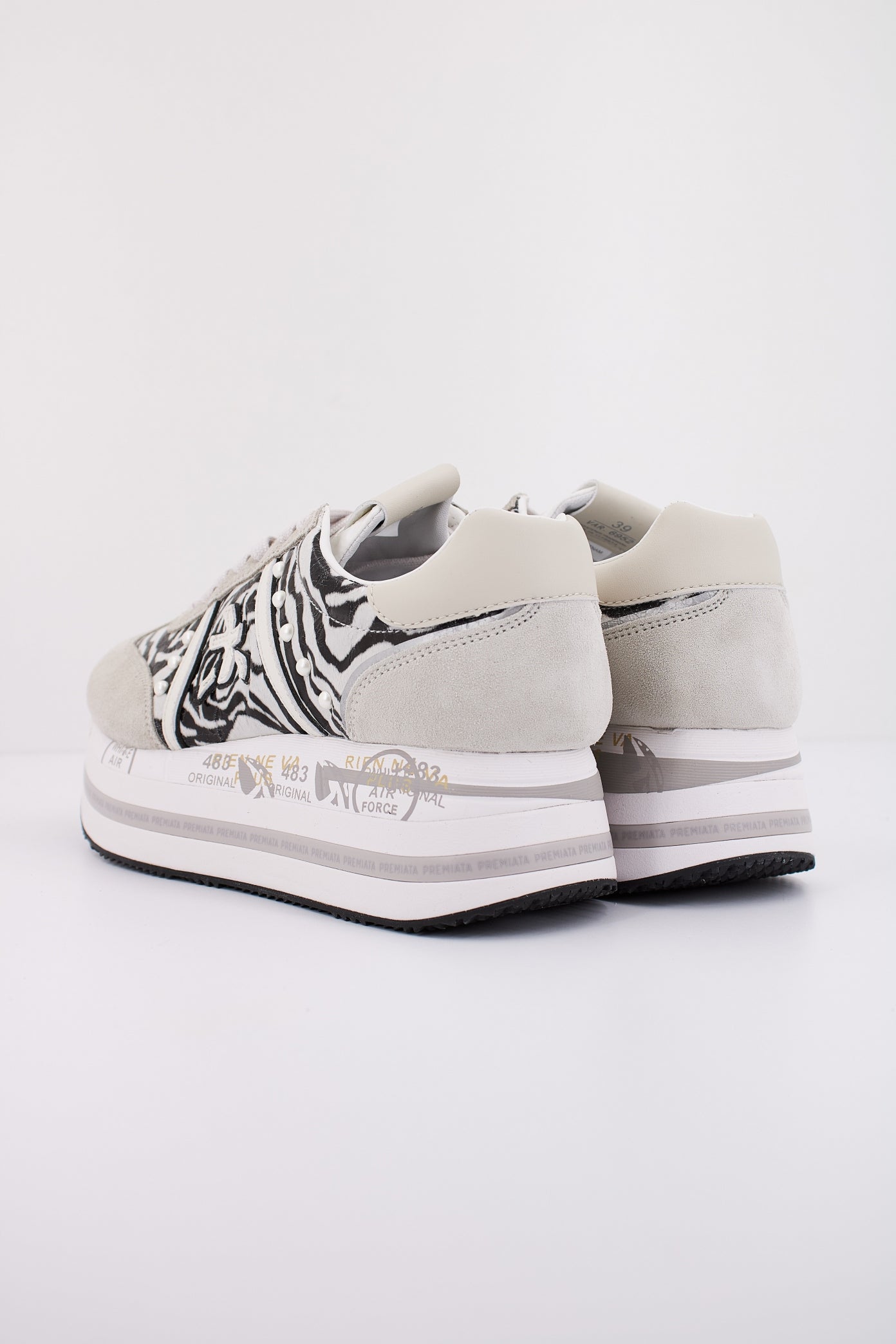 PREMIATA BETH   en color   (4)