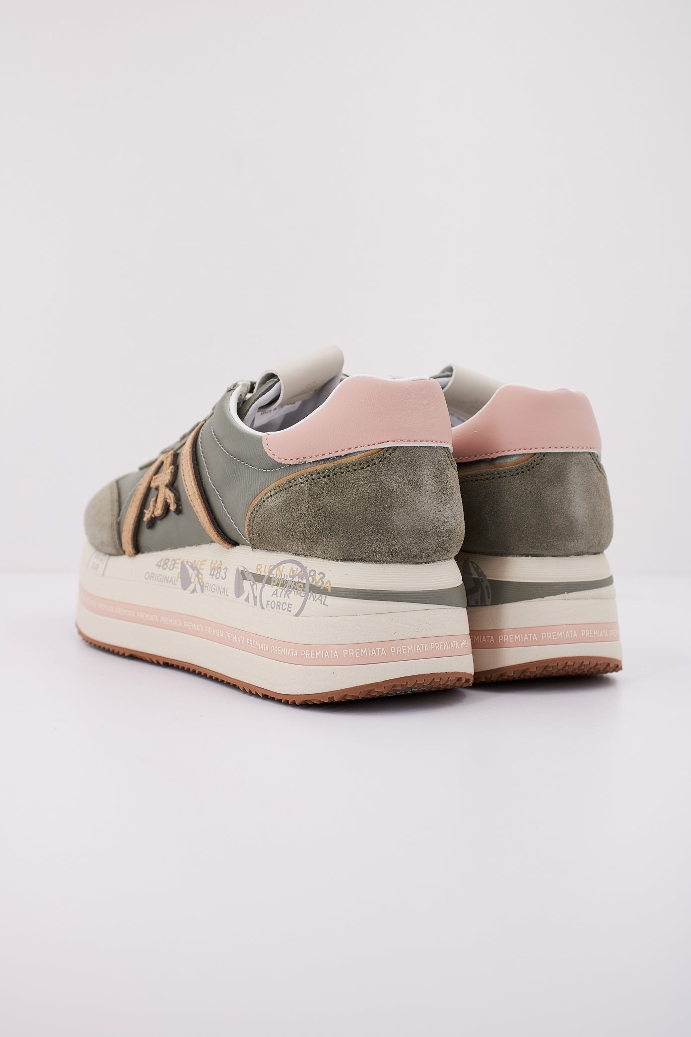 PREMIATA BETH   en color   (4)