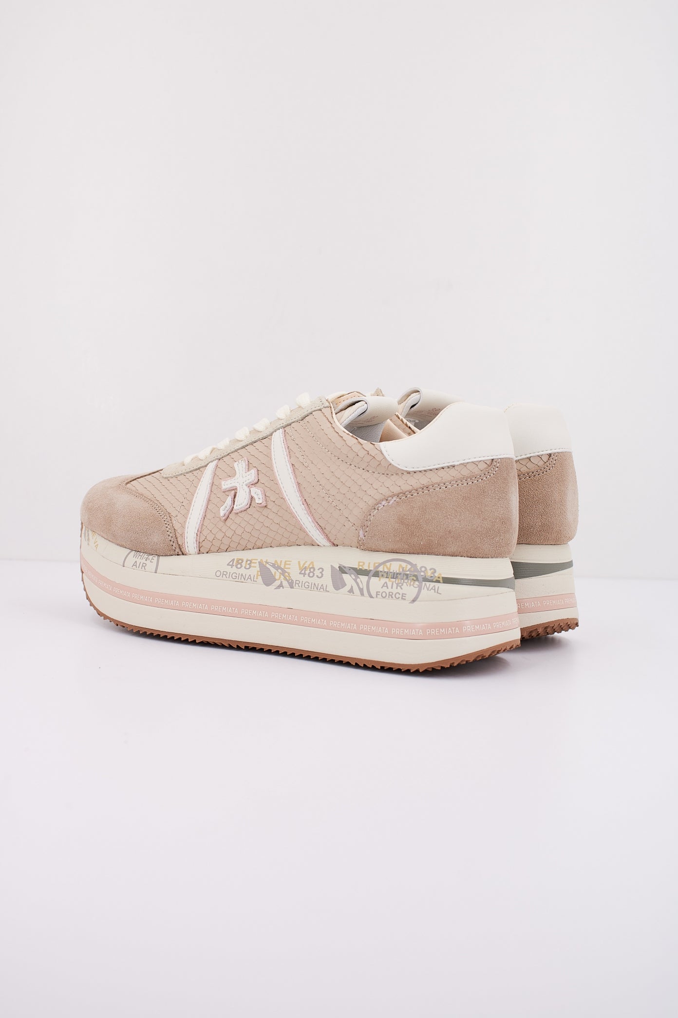 PREMIATA BETH  en color   (4)
