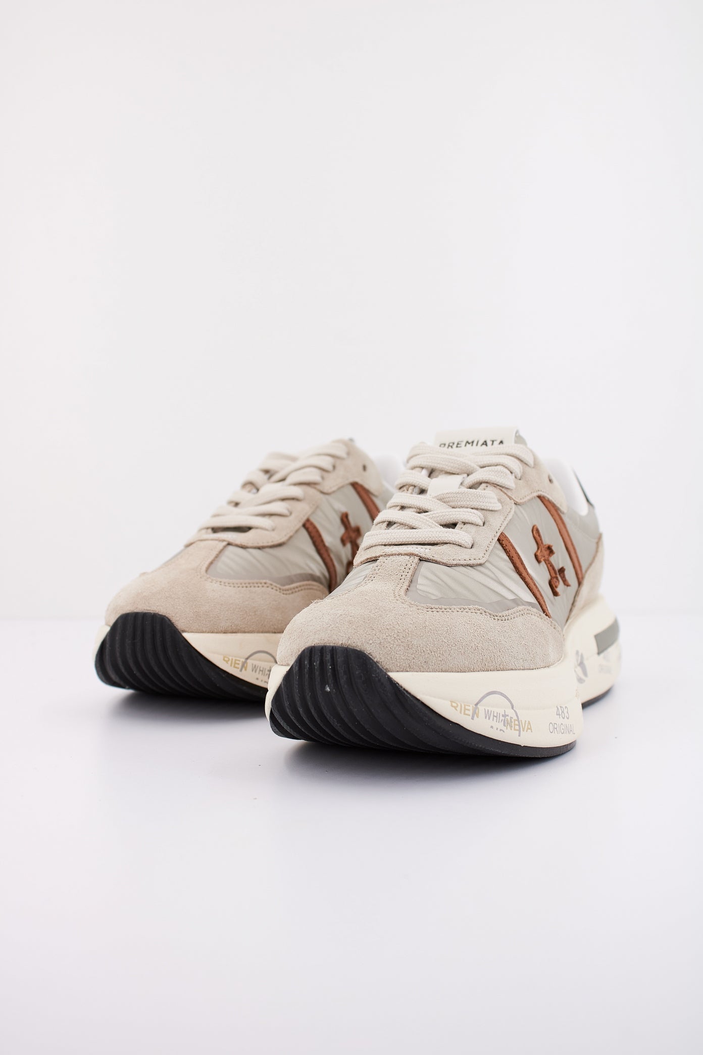 PREMIATA CASSIE  en color   (2)