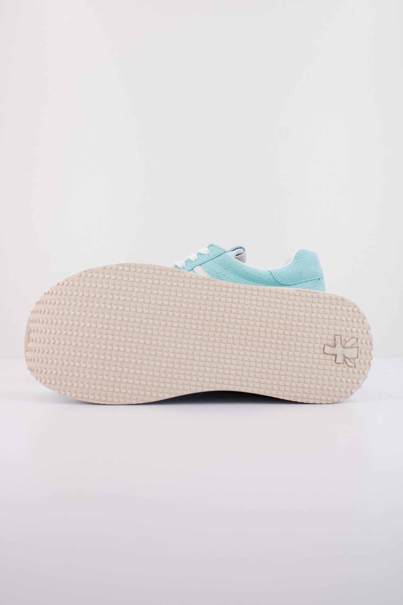 PREMIATA BETH  en color   (5)