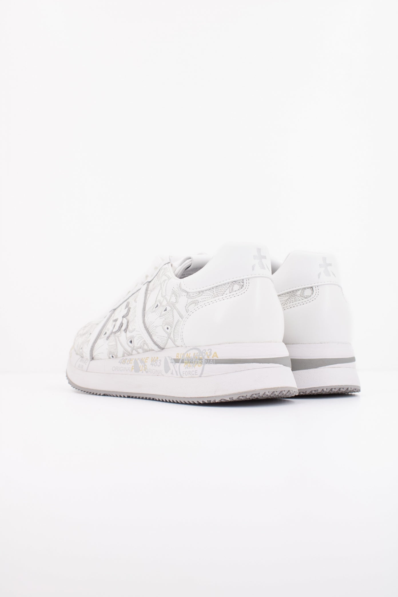 PREMIATA CONNY  en color   (4)