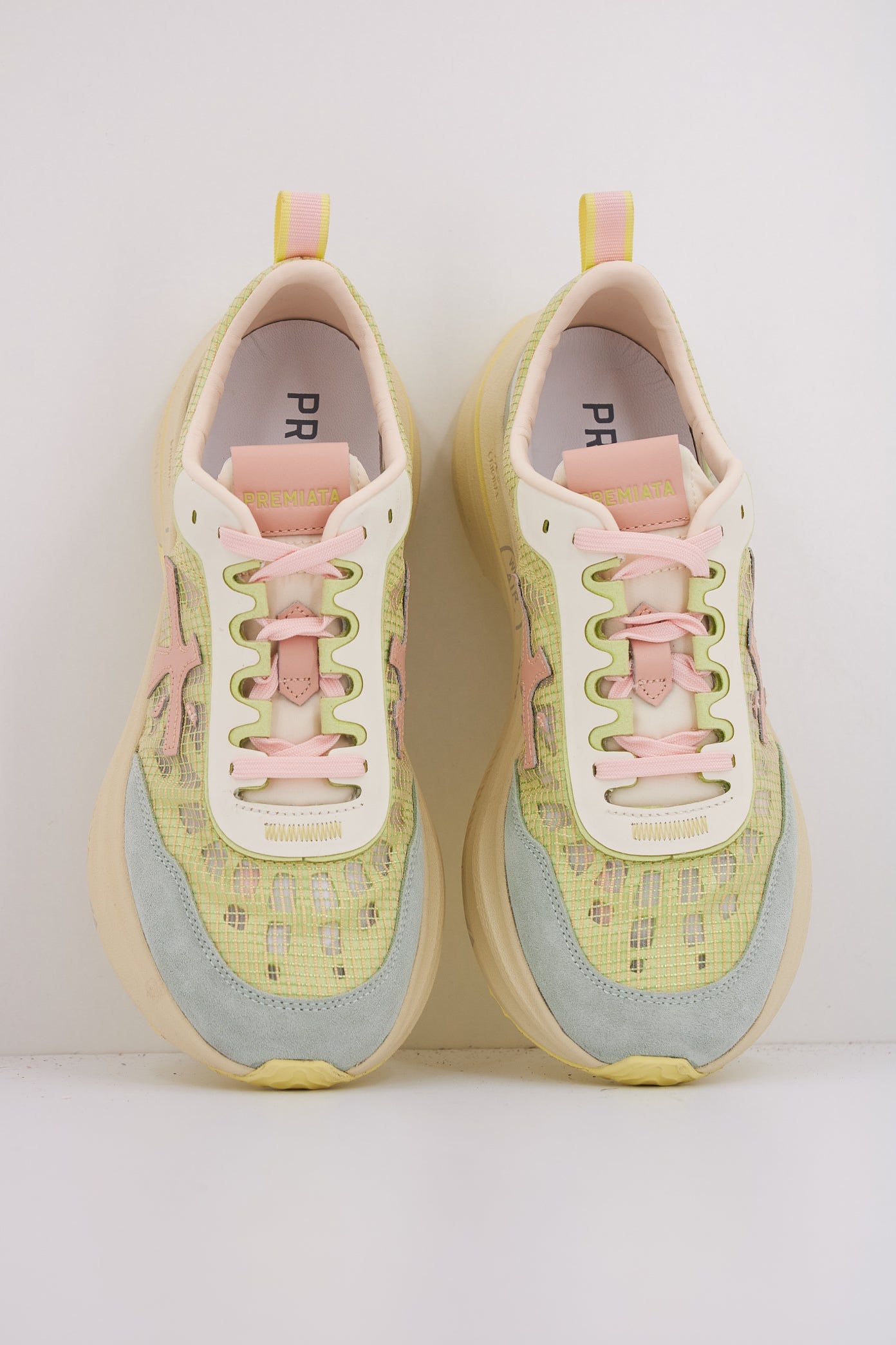 PREMIATA HILL en color   (3)