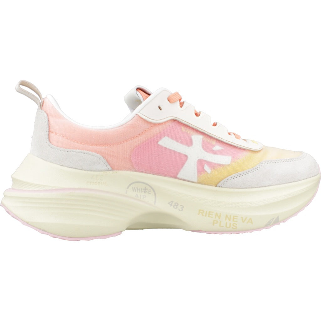 PREMIATA HILL   en color   (4)