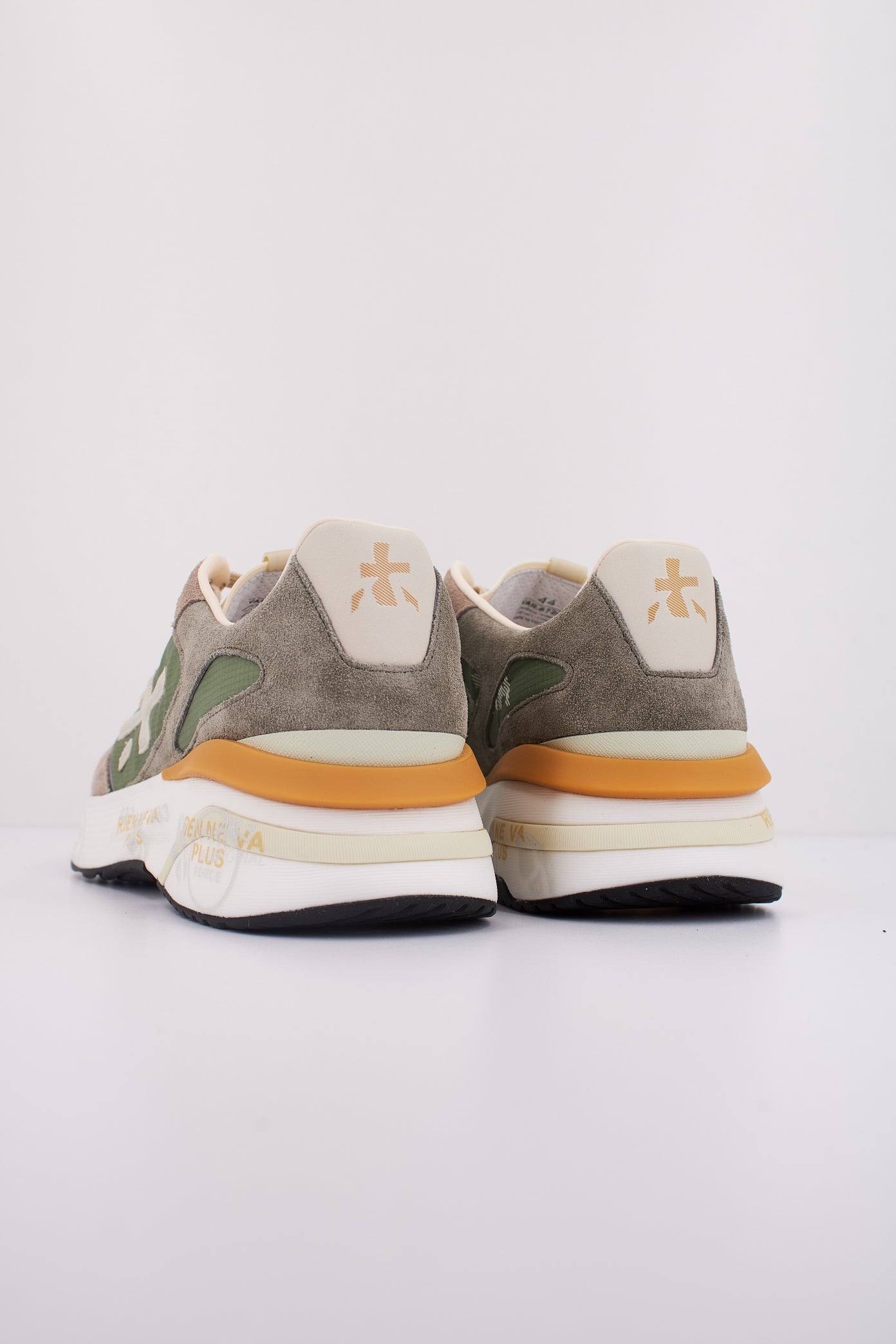 PREMIATA MOERUN  en color   (4)