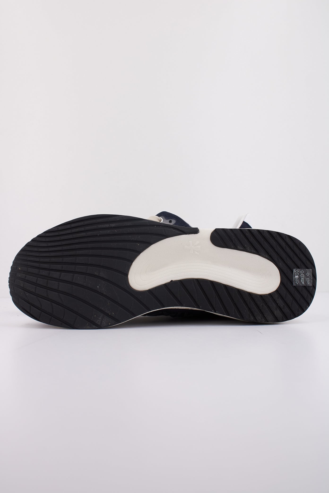 PREMIATA MOERUN  en color   (5)