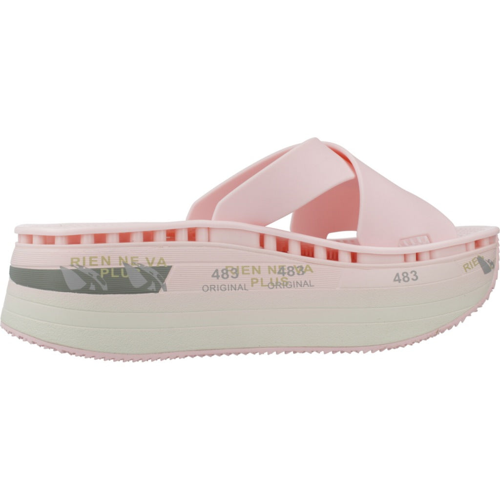 PREMIATA MOURA  en color   (4)