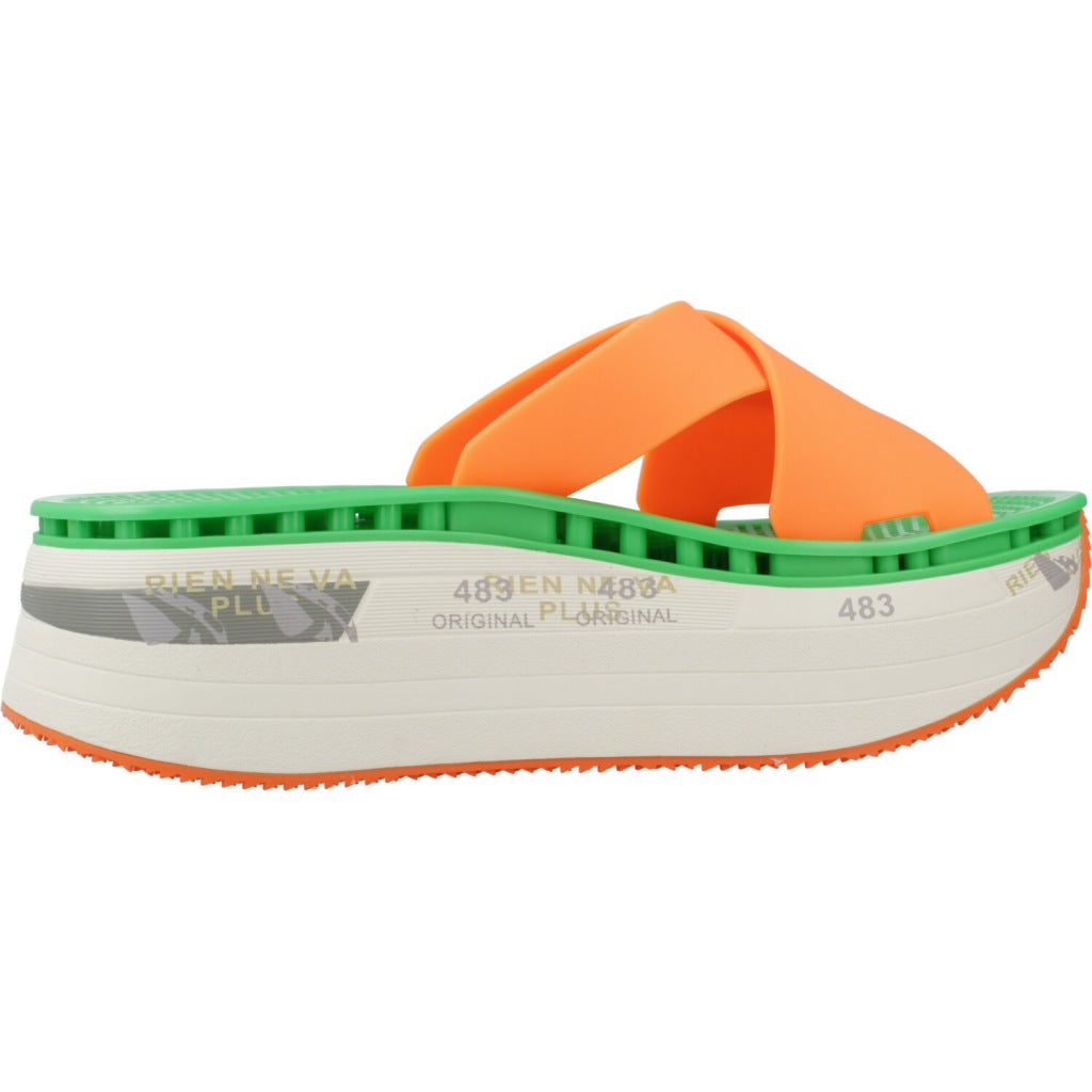 PREMIATA MOURA  en color   (4)