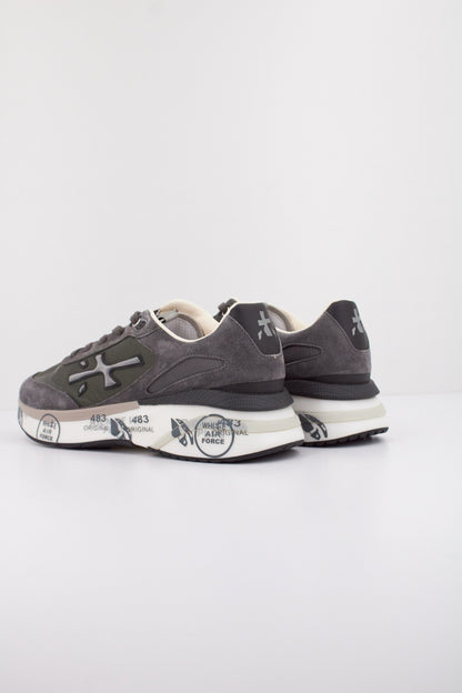 PREMIATA MOERUN en color   (4)
