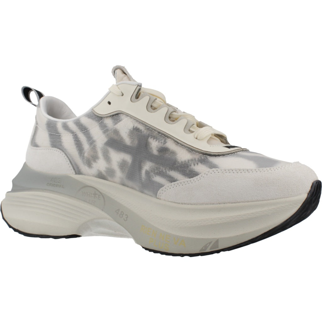 PREMIATA HILL  en color   (5)